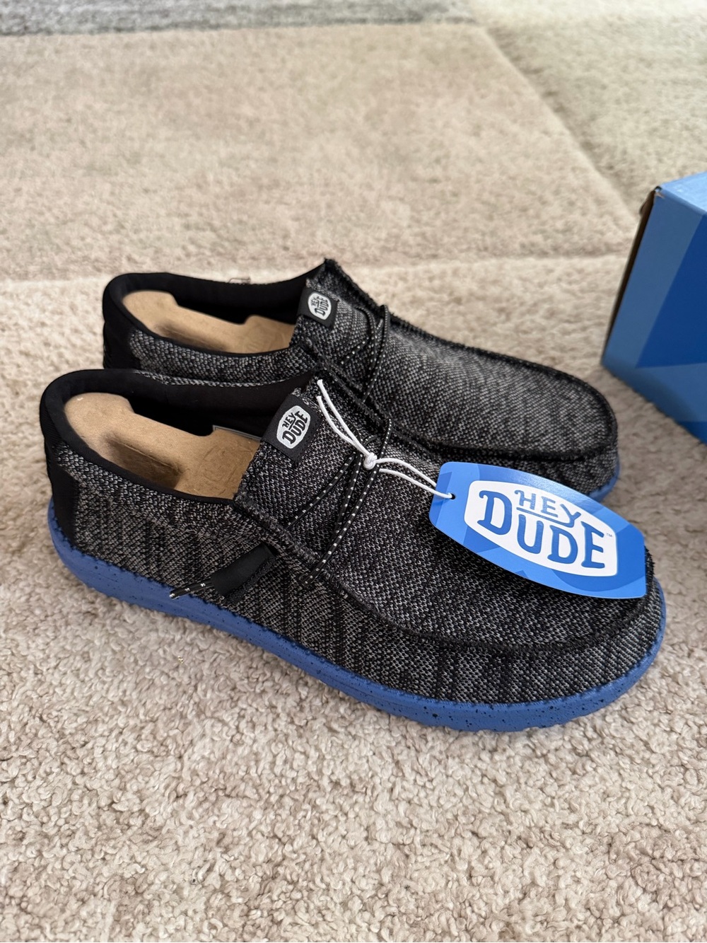 NWT Hey Dude Wally Bring The Heat Shoes Black/Blue Men’s Size 9